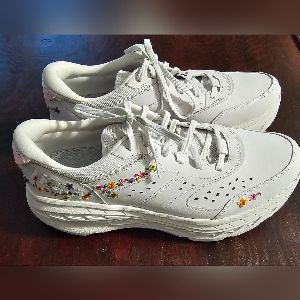 NEW NWOT Hoka Unisex Nimbus Cloud Vibrant Bloom Bondi L BP Tennis Shoes W13/M12